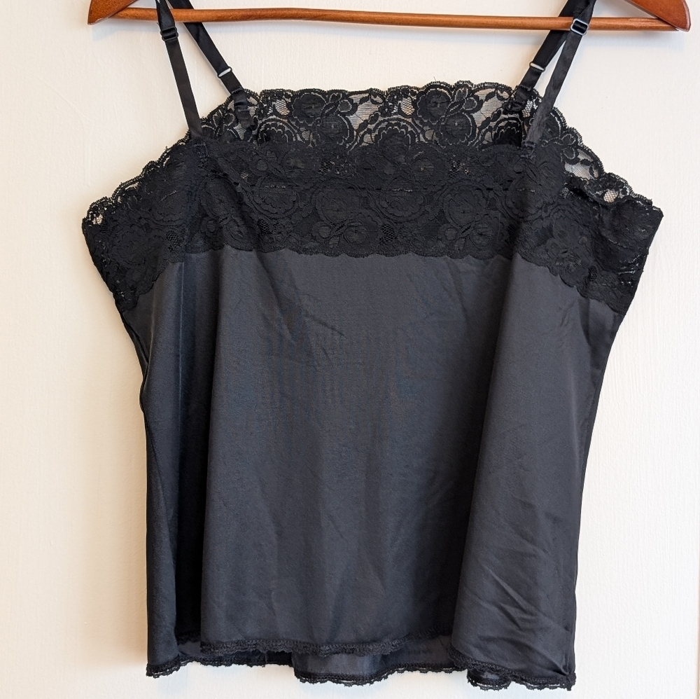 Reitmans Black Lace Cami - Picture 4 of 4